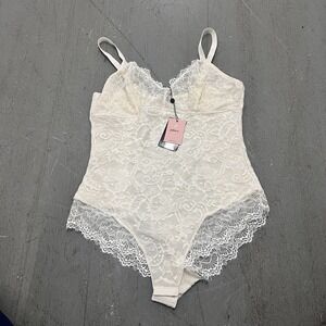 Pinsy Women's 1X Shaping Lace‎ Shapesuit Ivory Full Body Shapewear Bodysuit